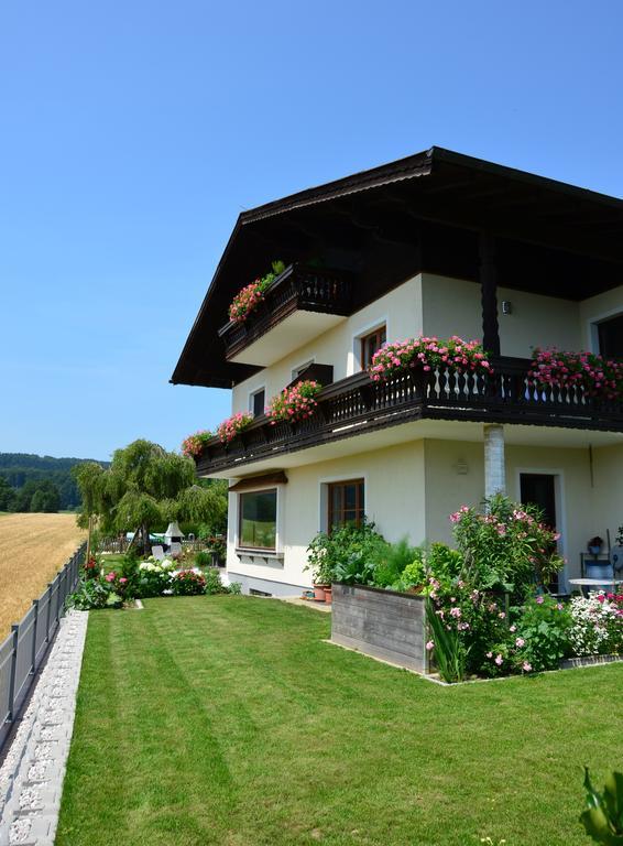 מלון Attersee Haus Gruber מראה חיצוני תמונה